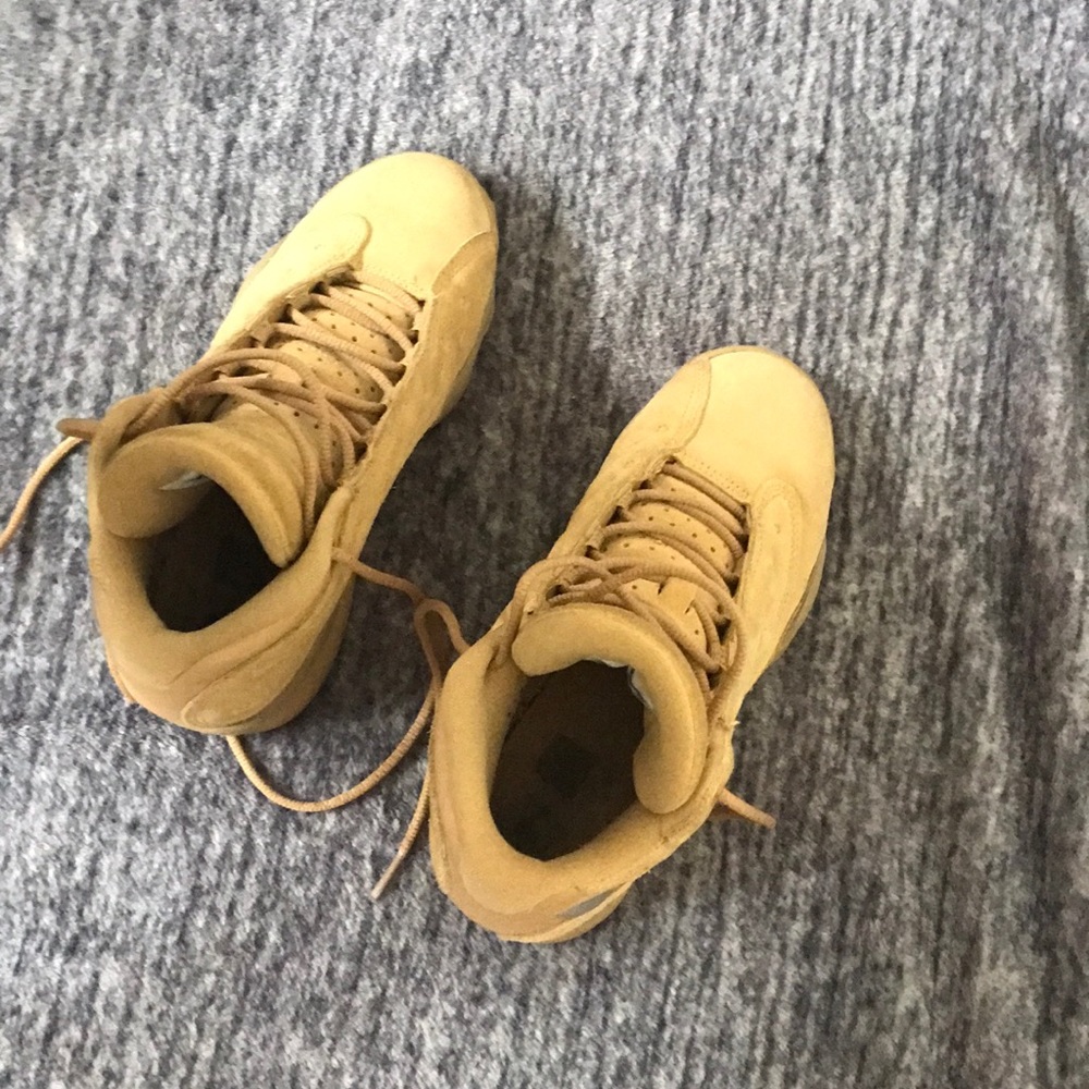 retro jordan 13s swayed